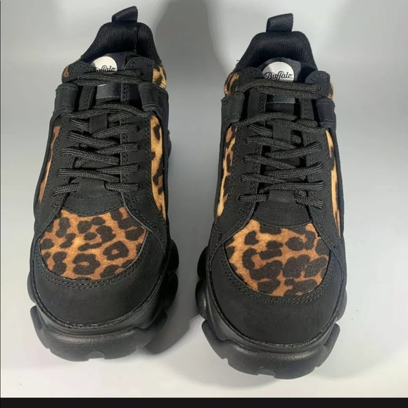 BUFFALO CLD Corin Platform Sneakers Leopard Print Black London